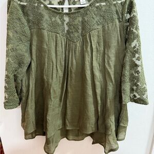 JohnPaulRichard Women's Olive Green Blouse Lace Accents‎ Size M